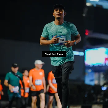 Runner Photo 7790180