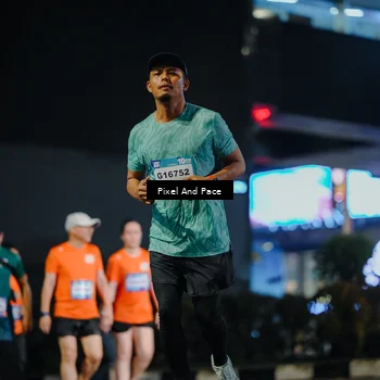 Runner Photo 7790181