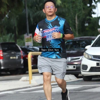Runner Photo 7790201