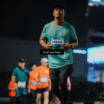 Runner Photo 7790223