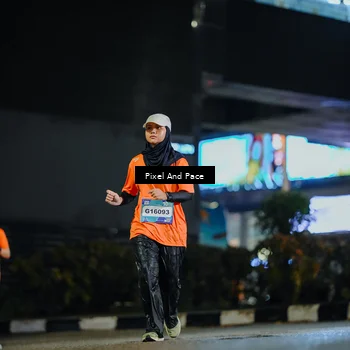 Runner Photo 7790261