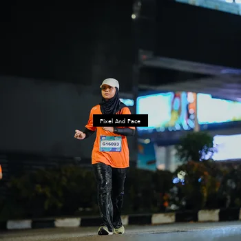 Runner Photo 7790267