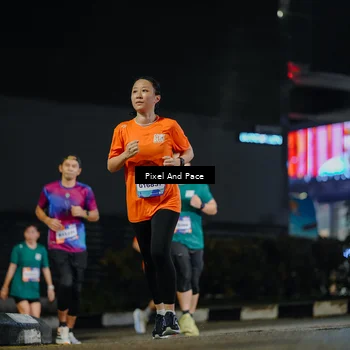 Runner Photo 7790303