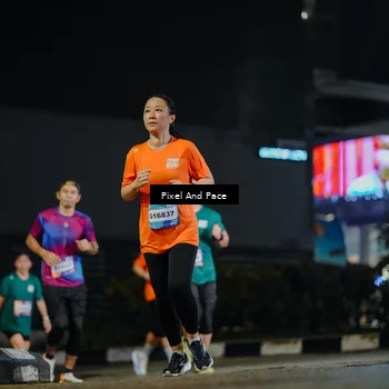 Runner Photo 7790310