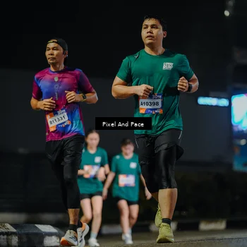 Runner Photo 7790324