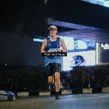 Runner Photo 7790335