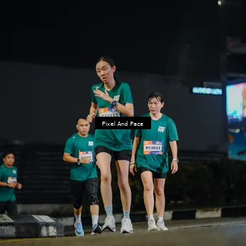 Runner Photo 7790338