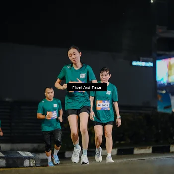 Runner Photo 7790342