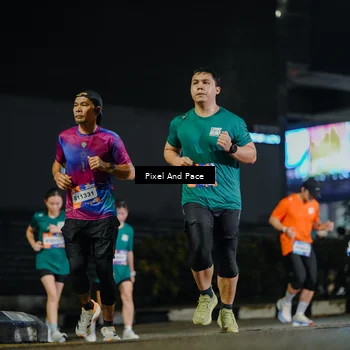 Runner Photo 7790359