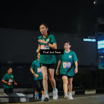 Runner Photo 7790365