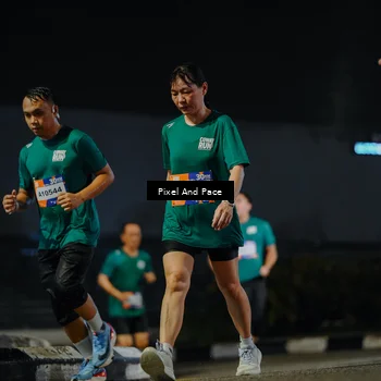 Runner Photo 7790370