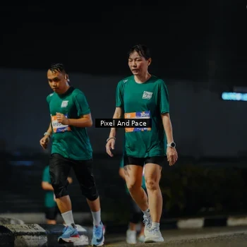 Runner Photo 7790372