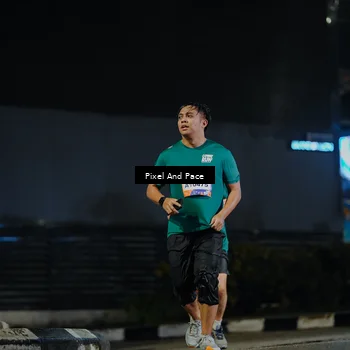 Runner Photo 7790388