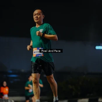 Runner Photo 7790393