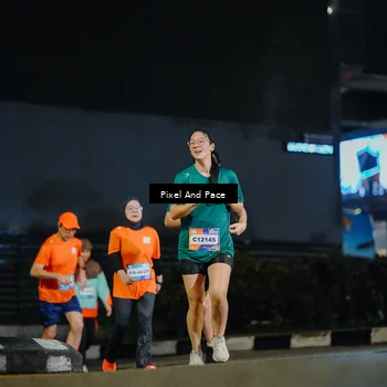 Runner Photo 7790408