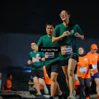 Runner Photo 7790411