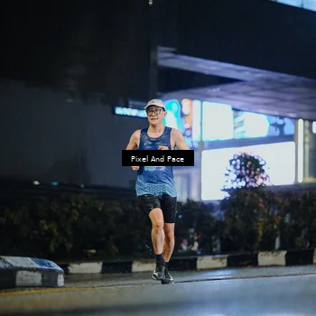 Runner Photo 7790412