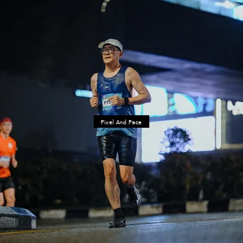 Runner Photo 7790427