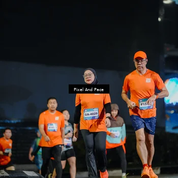 Runner Photo 7790430