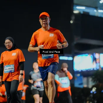 Runner Photo 7790431