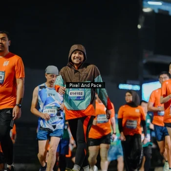 Runner Photo 7790454