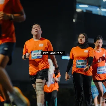 Runner Photo 7790468