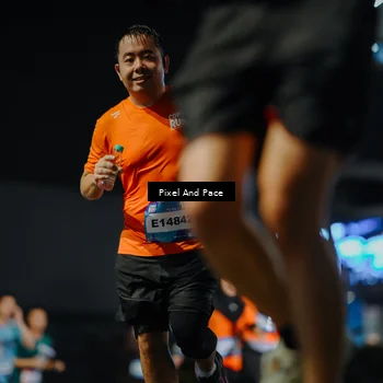 Runner Photo 7790491
