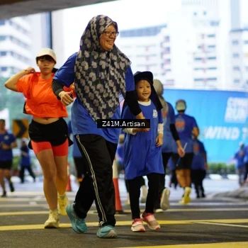 Runner Photo 7790495