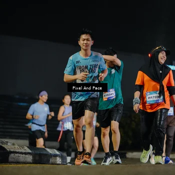 Runner Photo 7790498