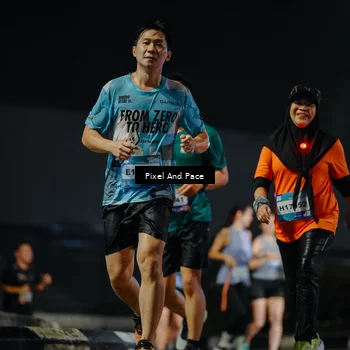 Runner Photo 7790515