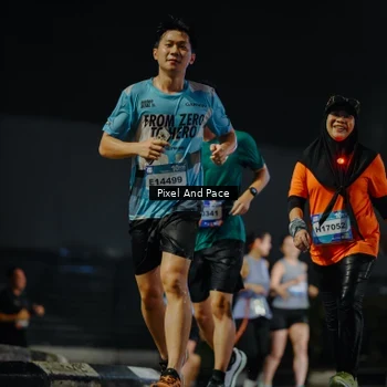 Runner Photo 7790516