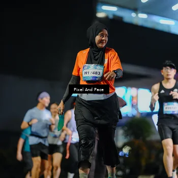 Runner Photo 7790531