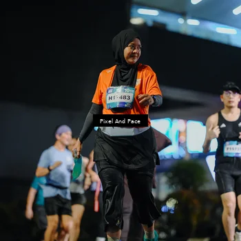 Runner Photo 7790533