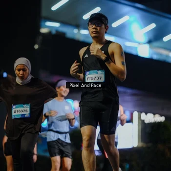 Runner Photo 7790534