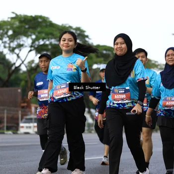 Runner Photo 7790536