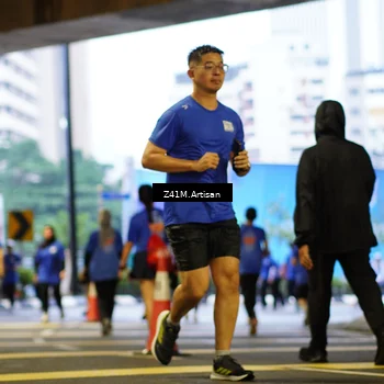 Runner Photo 7790564