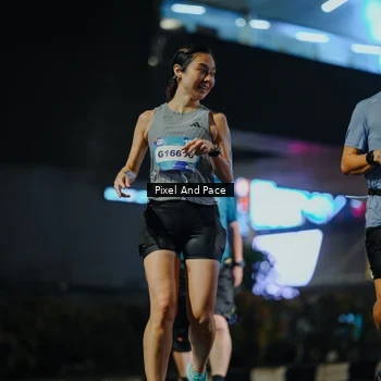 Runner Photo 7790570
