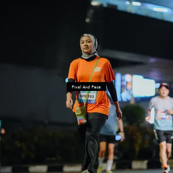 Runner Photo 7790582