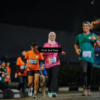 Runner Photo 7790589