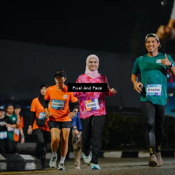 Runner Photo 7790591