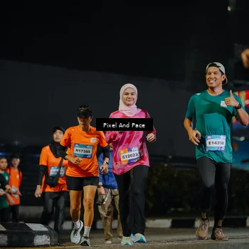 Runner Photo 7790592