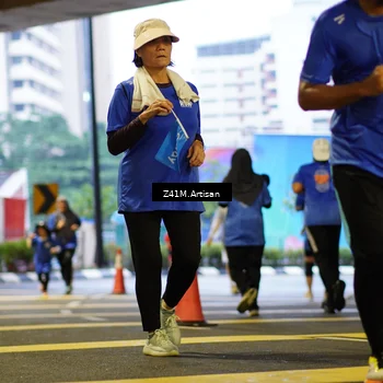 Runner Photo 7790593