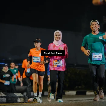 Runner Photo 7790600