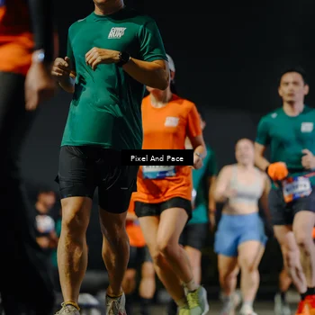 Runner Photo 7790621