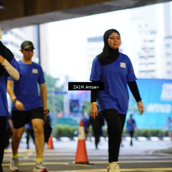 Runner Photo 7790653