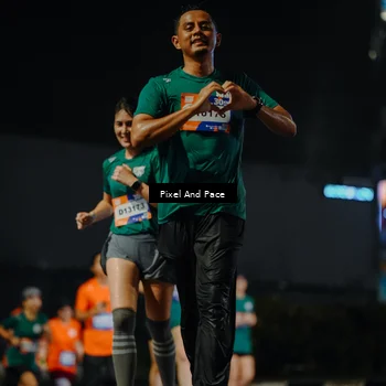 Runner Photo 7790655
