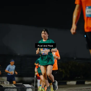 Runner Photo 7790657