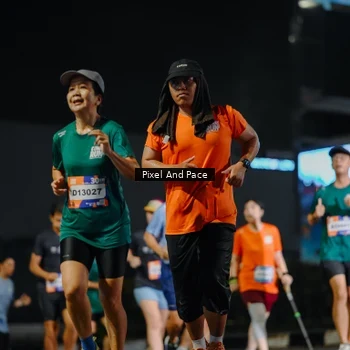 Runner Photo 7790681