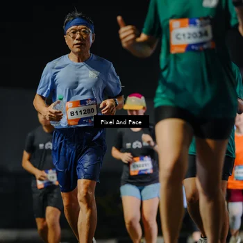 Runner Photo 7790689