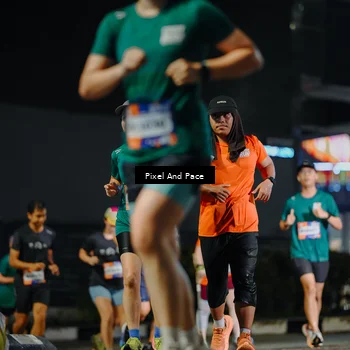 Runner Photo 7790696